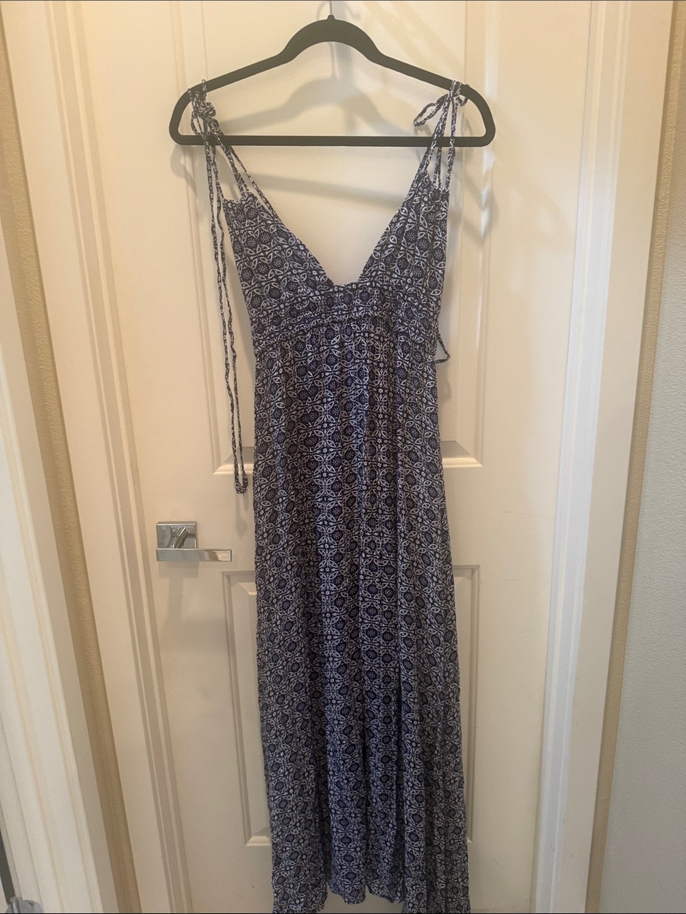 LuLu’s Blue Patterned Tie-Shoulder Maxi Dress